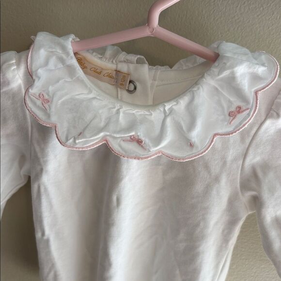 Baby club chic white top with bow collar detail size 9-12 months - Picture 2 of 6